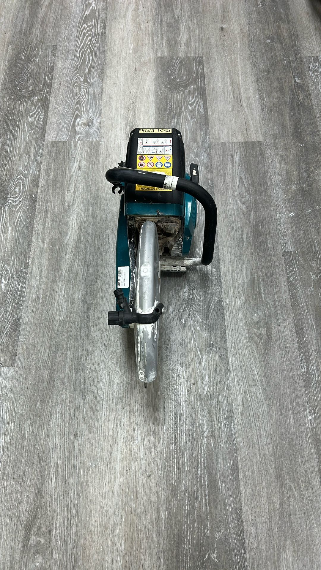 MAKITA Concrete Saw