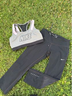 Women’s small Nike set