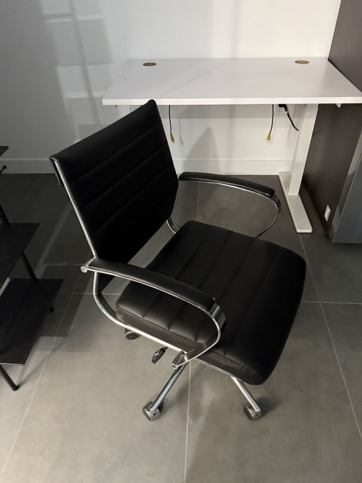 Office Desk And Chair - Desk Does Not Operate To Stand 