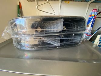 Front bottom light
