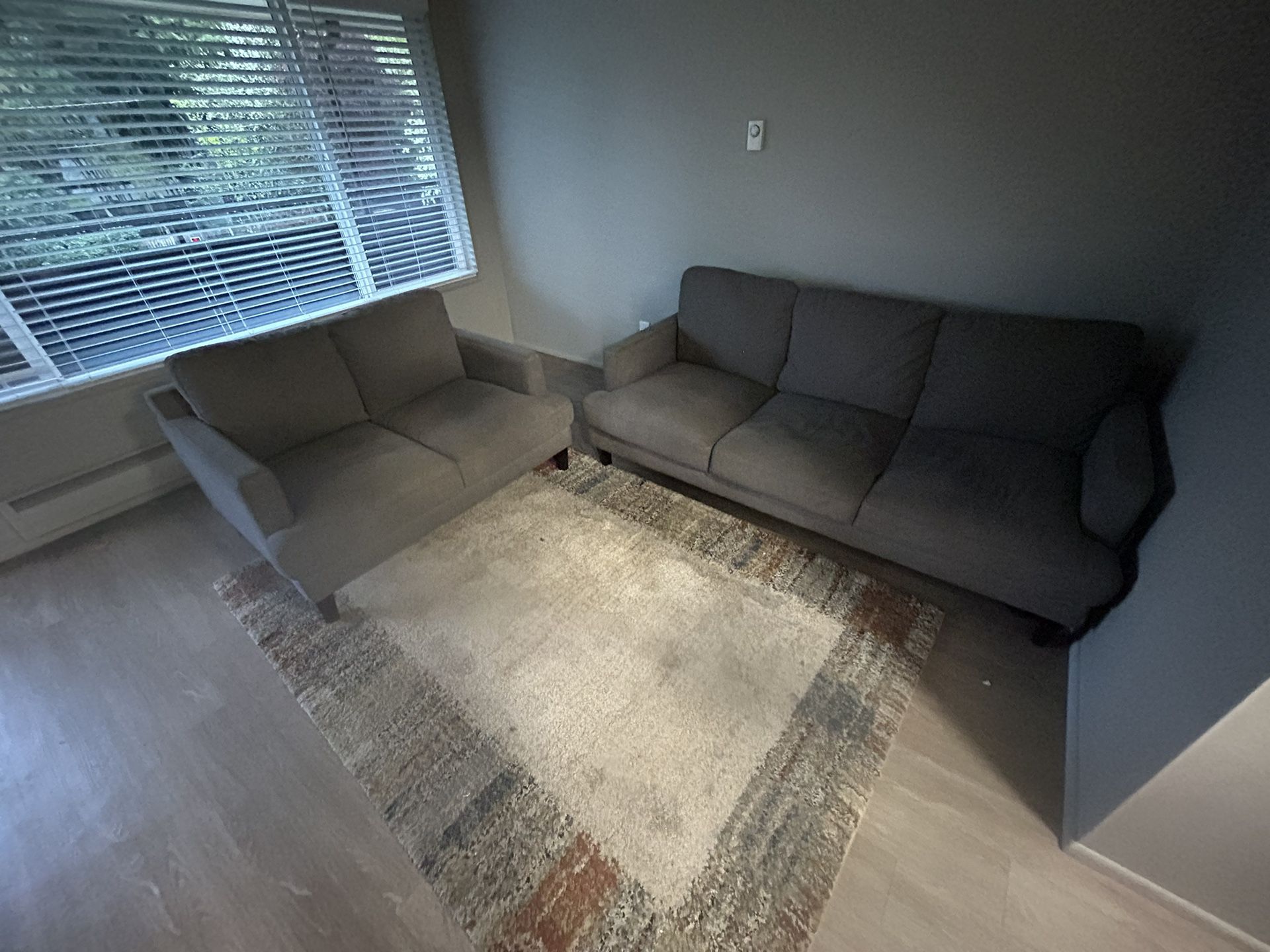 FREE Couch Loveseat Set Fabric -pickup only