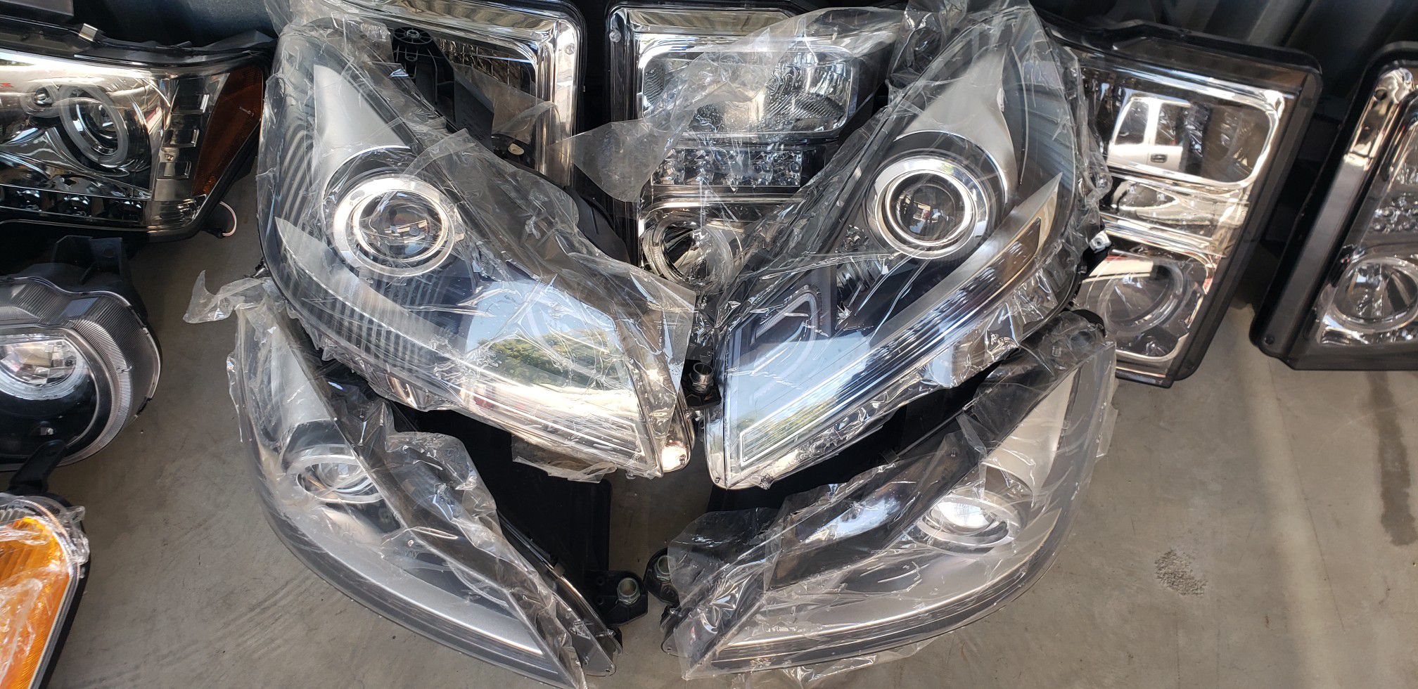 Mercedes Benz C Class Spyder® PRO-JH-MBW20412-NA-BK - Black Factory Style Projector LED Headlights
