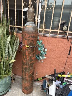 Helium Tank