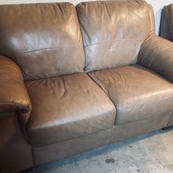 Brown Leather  Couch Good Condition 