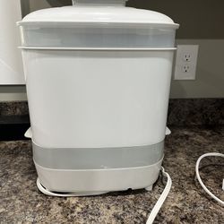 TheFirstYears Sterilizer 
