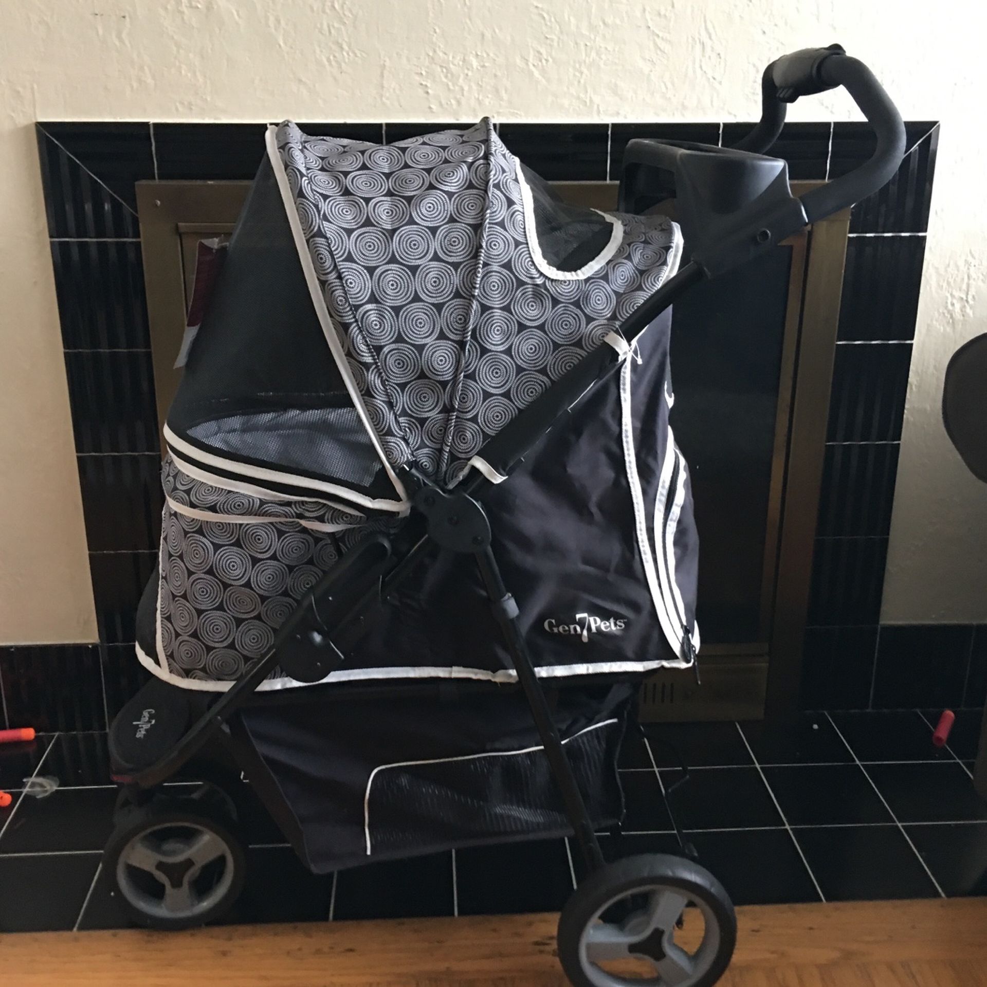 Gen7pets Promenade Stroller