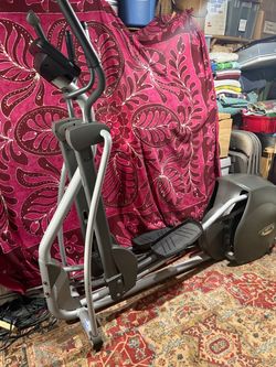 SportsArt Fitness 807P elliptical