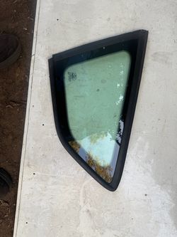 2013-2019 ford escape glass