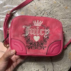 New Juicy Couture Crossbody Pink Flash Heritage Crossbody  New with tags Strap is adjustable  Velvet pink very soft