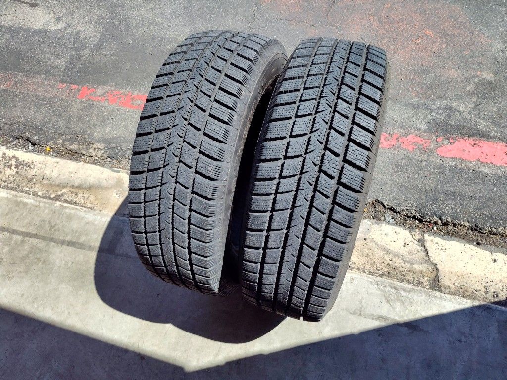 17" Goodyear Winter Command 