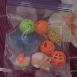 CAT TOYS
