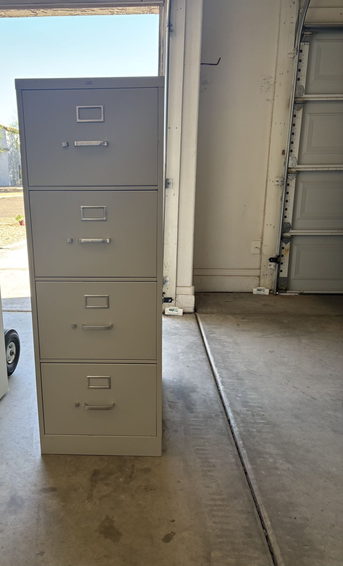 Metal File Cabinet 52x18