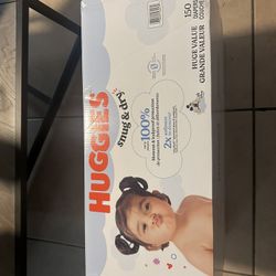 huggies snug and dry size 4 150 count