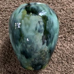 Vintage 1930's Brush McCoy Onyx/Green Drip Vase