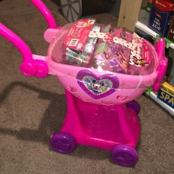 New Minnie Mouse Food Cart