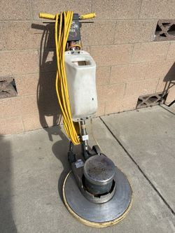 NSS – Thoroughbred 17 in Heavy Duty Floor Machine