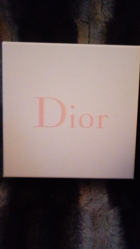 Christian Dior, Miss Dior Perfume