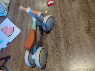 Balance bike for 1 year old