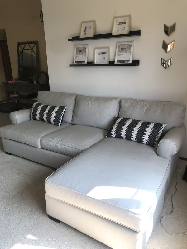 Pottery Barn Townsend Sofa With Eversible Chaise Sectional For
