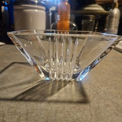 TIFFANY & CO. Deco Style Crystal Nut Bowl 