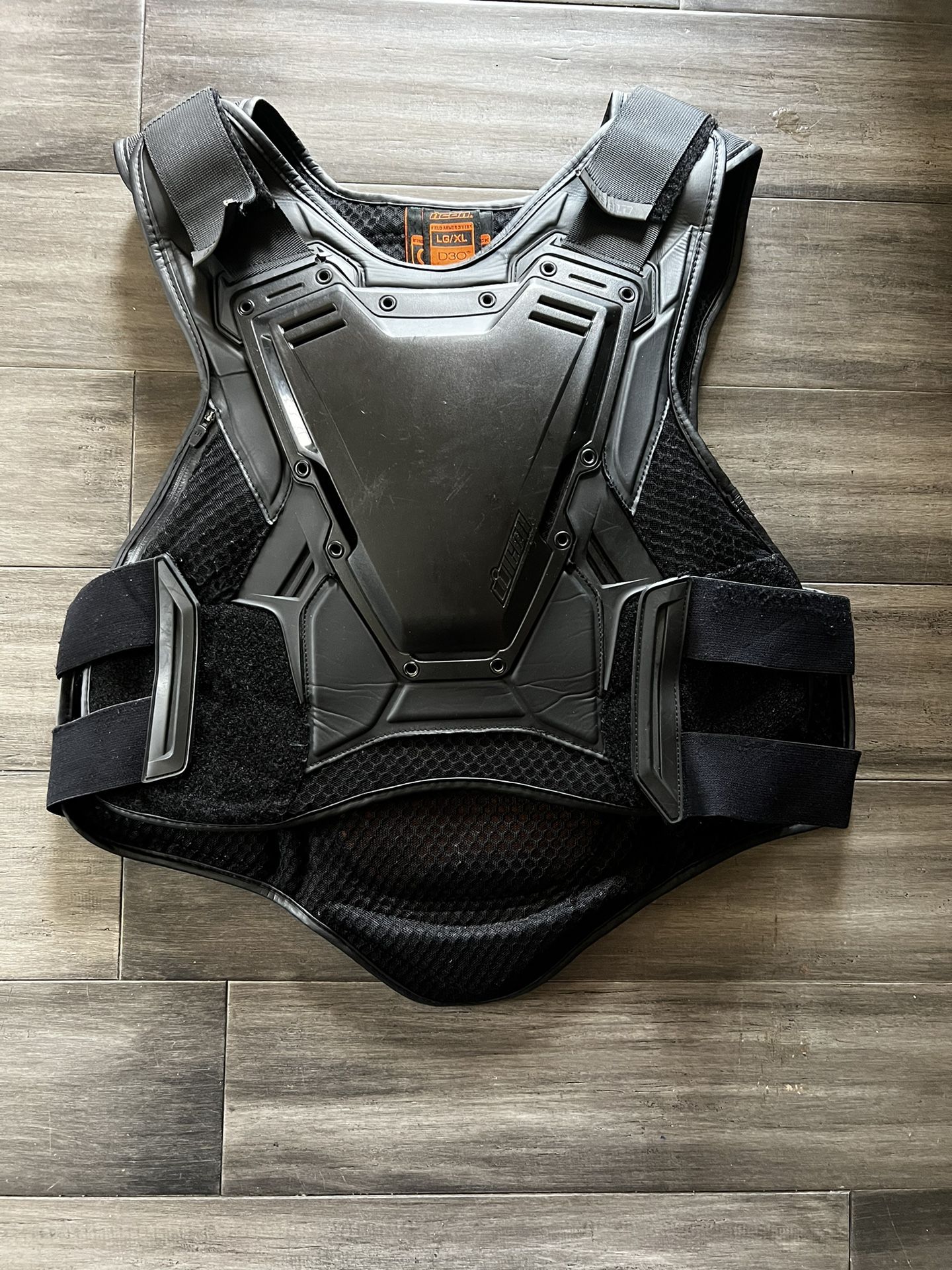 Icon Field Armor Vest 3 for Sale in Los Angeles, CA - OfferUp