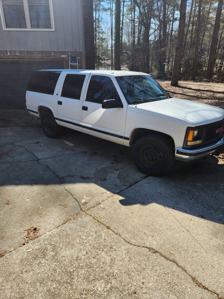 1999 GMC Suburban