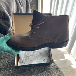 Brand New/Never Worn Size 11