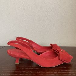 Salvatore Ferragamo Red Suede Slingbacks Bow Accent Size 5B. Good Condition. 