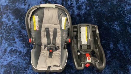 Graco Car Seat with base