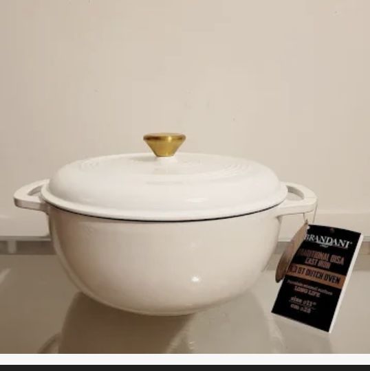 Brand New Brandani LIGHTWEIGHT 6 Qt Cast Iron Dutch Oven