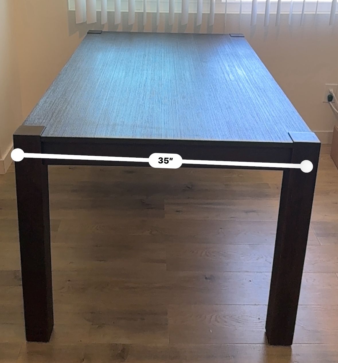 Dinning Table