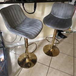 Bar Stools 