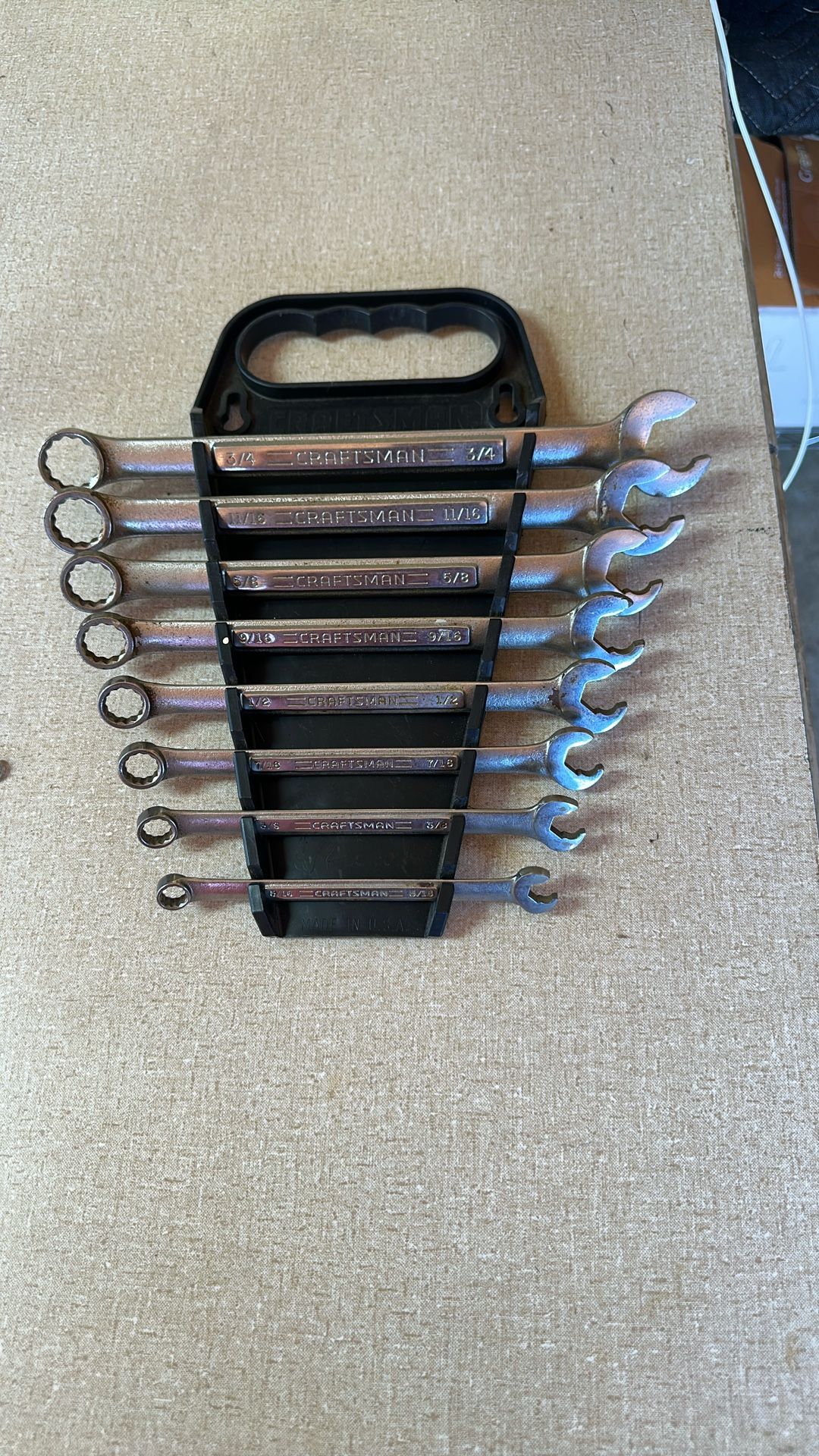 CRAFTSMAN 5/16. 3/8. 7/16. 1/2 9/16. 5/8. 11/16 3/4