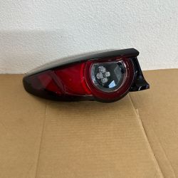 2019-2021 Mazda 3 Driver Tail Light LED Lamps Hatchback Quarter Mounted OEM 