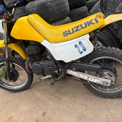 2 stroke 80 Suzuki