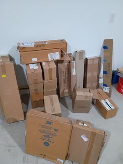 Appliance parts pallet