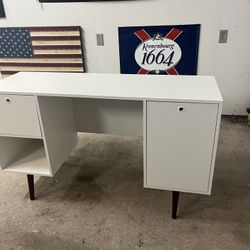 White Desk