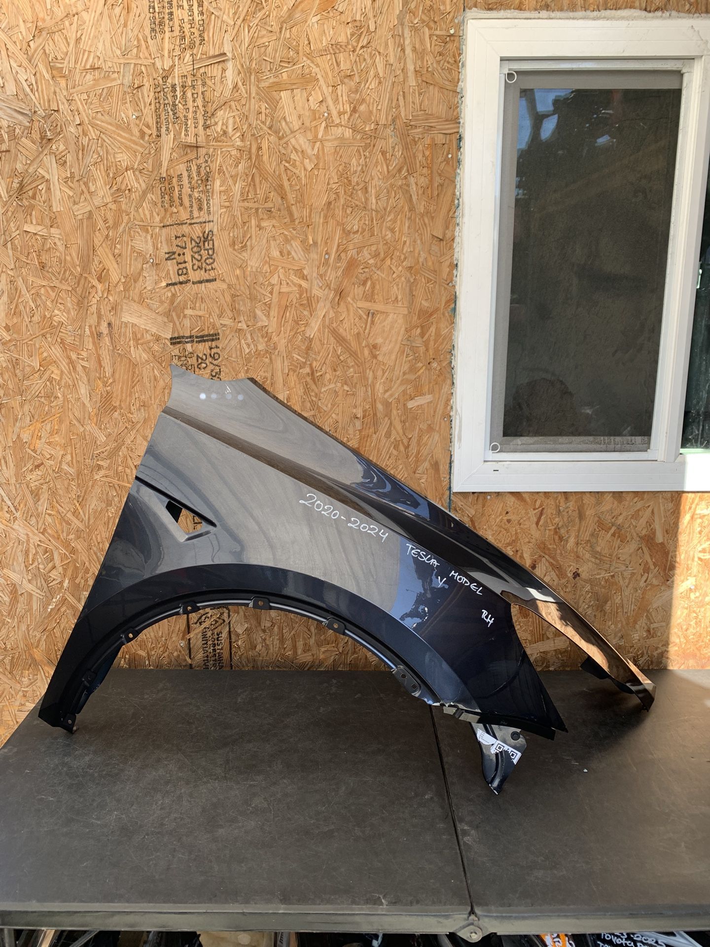 2020 2021 2022 2023 2024 TESLA MODEL Y RIGHT SIDE FENDER OEM USED
