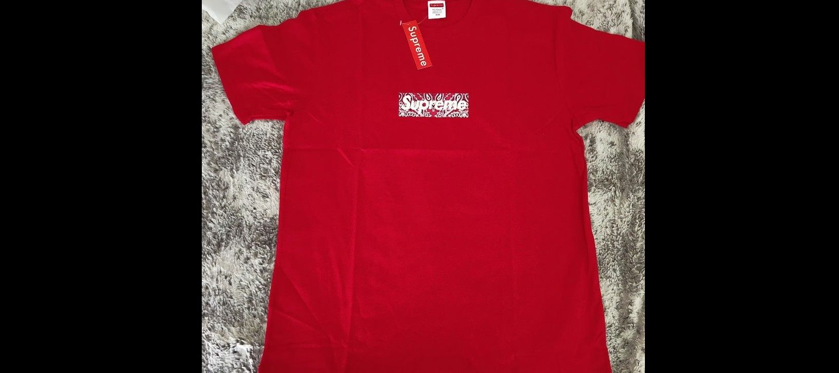 Supreme T-Shirt
