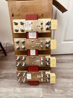 Square D SA8LL - Switchboard Accessory, Lug Landing Kit 800A MAX