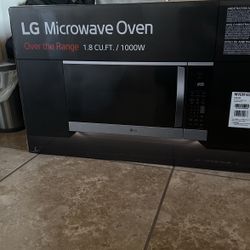 LG Microwave Oven