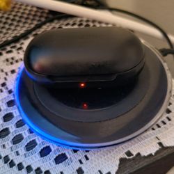 Galaxy Buds Case And Headphones 