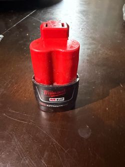 milwaukee m12 battery