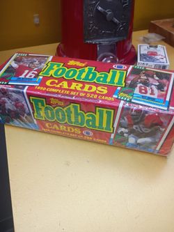 Sealed 1990 Topps Football Cards Complete Set