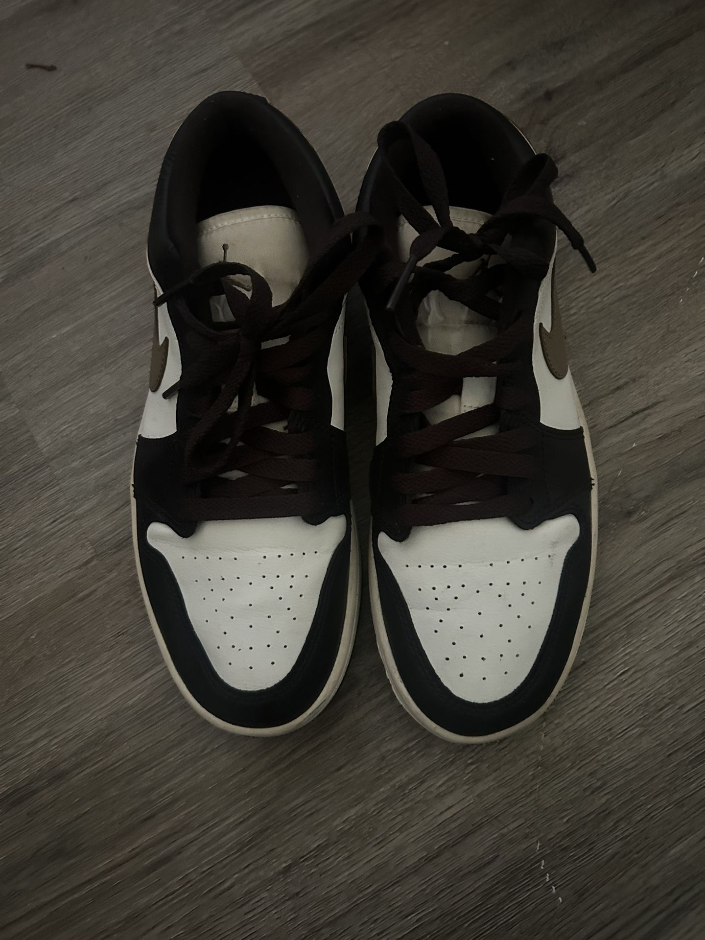 Women’s Jordan 1’s