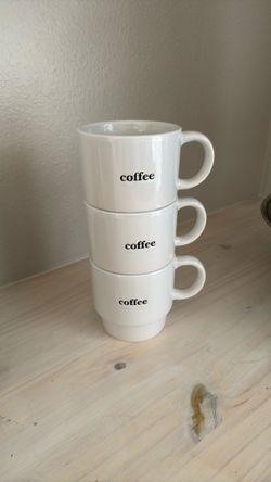 Set of 3 Stackable White Coffee Mugs