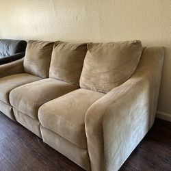 Reclined Couch 