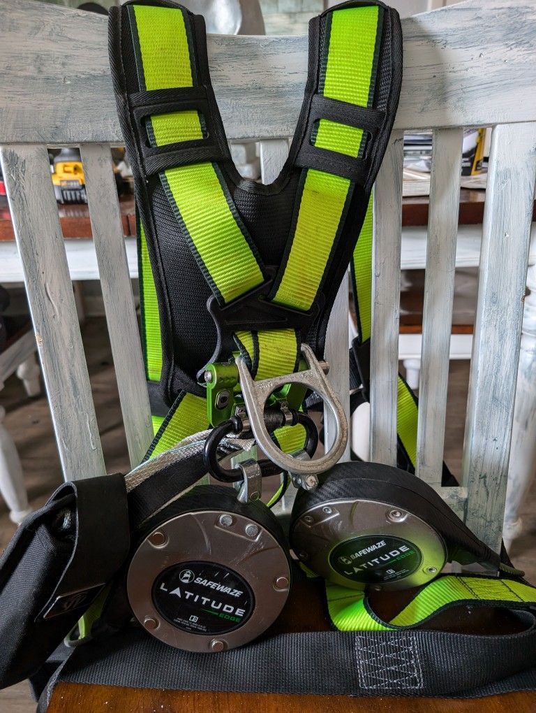 Latitude Edge 8' Dual Cable Srl With Aluminum Rebar Hooks And Harness
