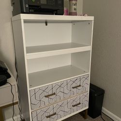 Bookshelf 