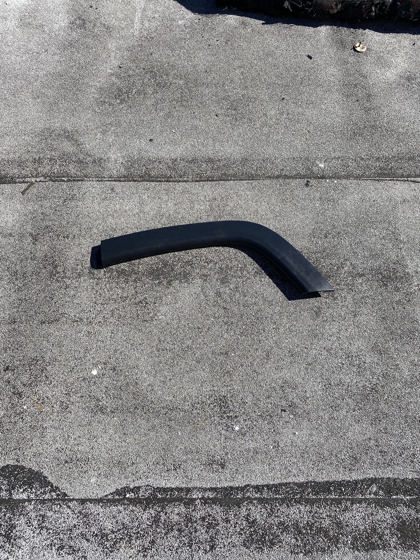 Car Parts 2017 2022 Jeep Compass Rear Left Quarter Panel Wheel Molding